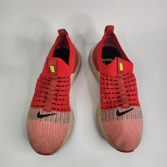 Nike Shoes Men's 9.5 React Phantom Run Flyknit 2 Traininng Sneakers - Picture 2 of 15